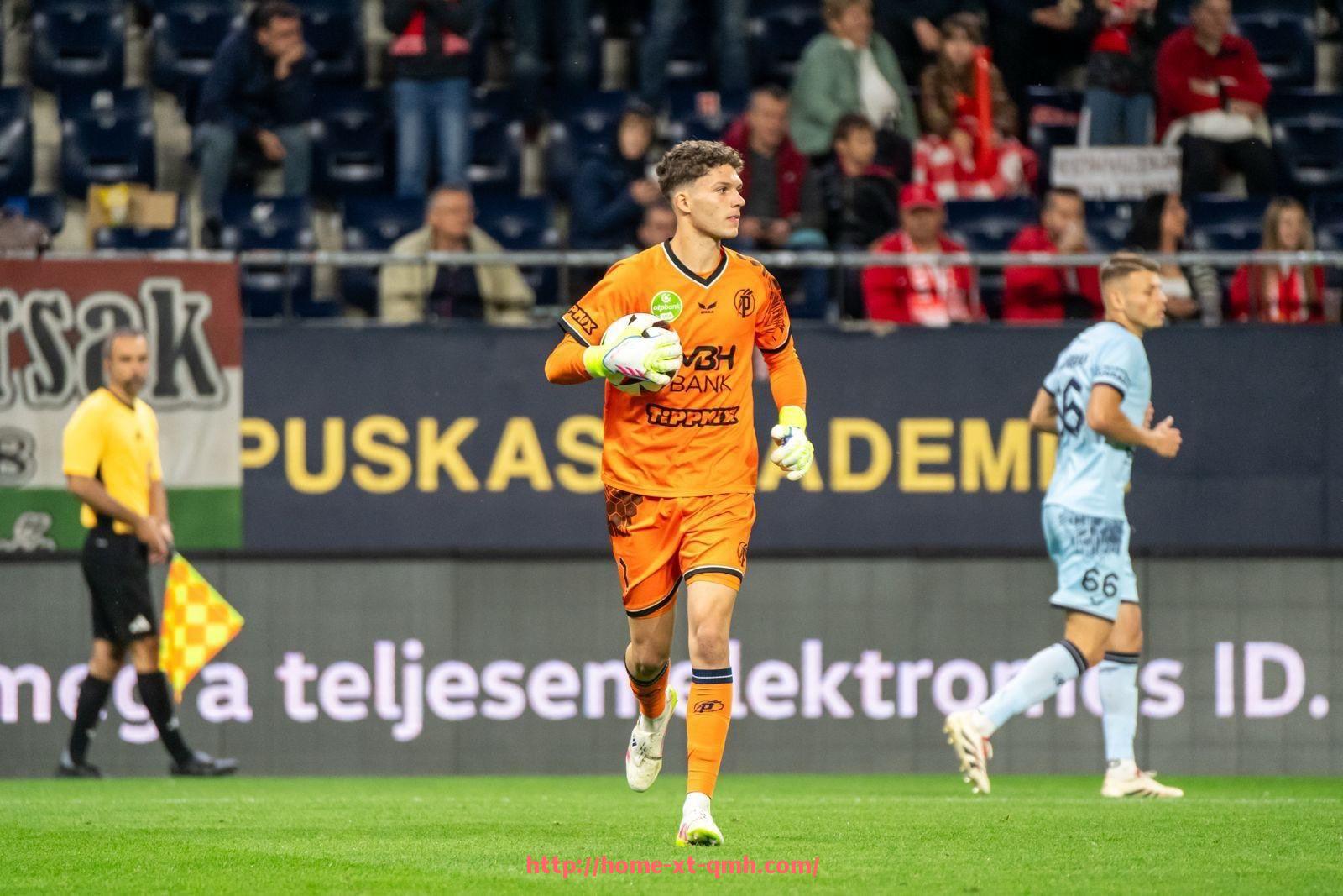 球盟会官网-法甲赛季收官战：法甲赛季最后一轮的比赛分析与预测